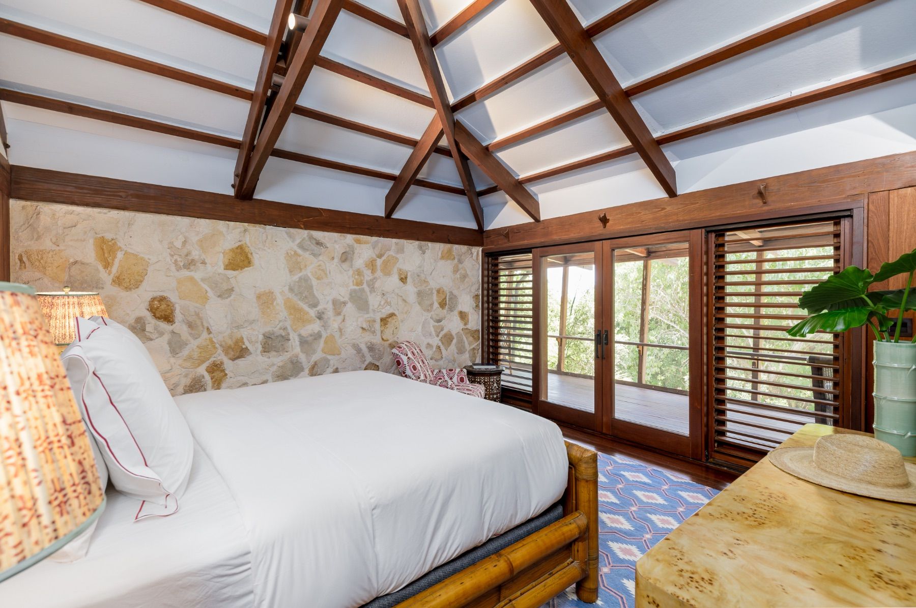The Catch villa photo.