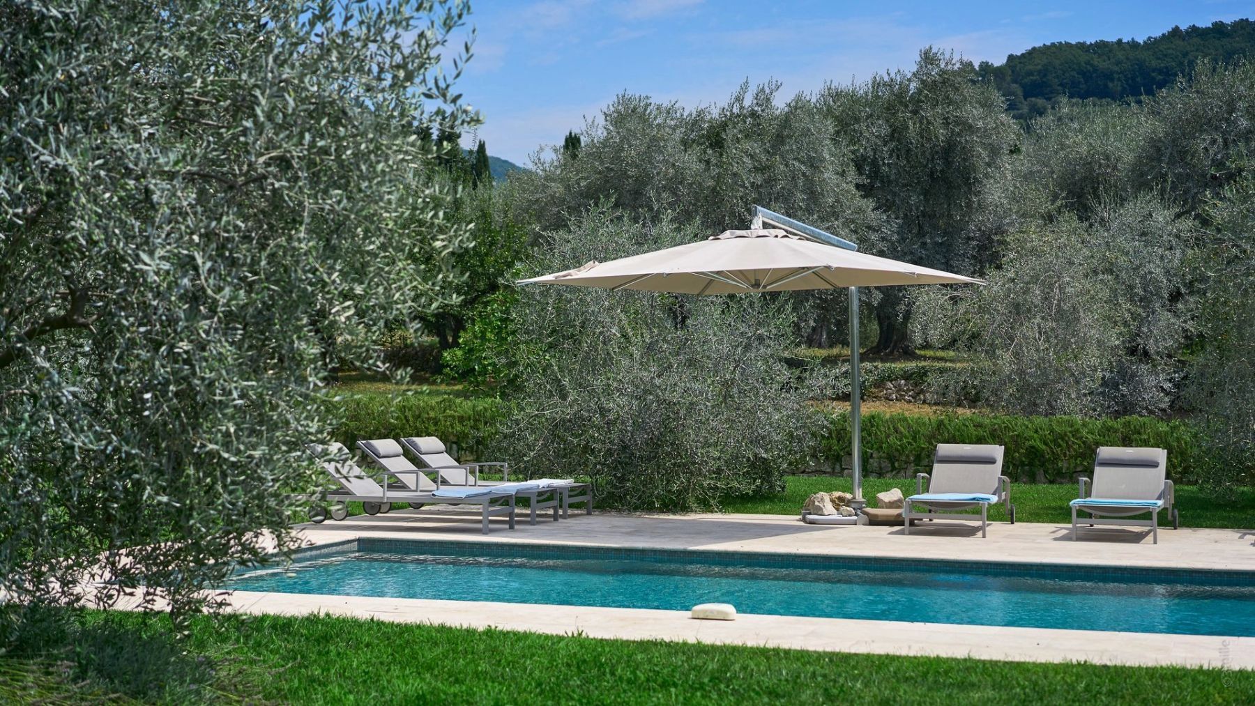 Ferme Grasse villa photo.