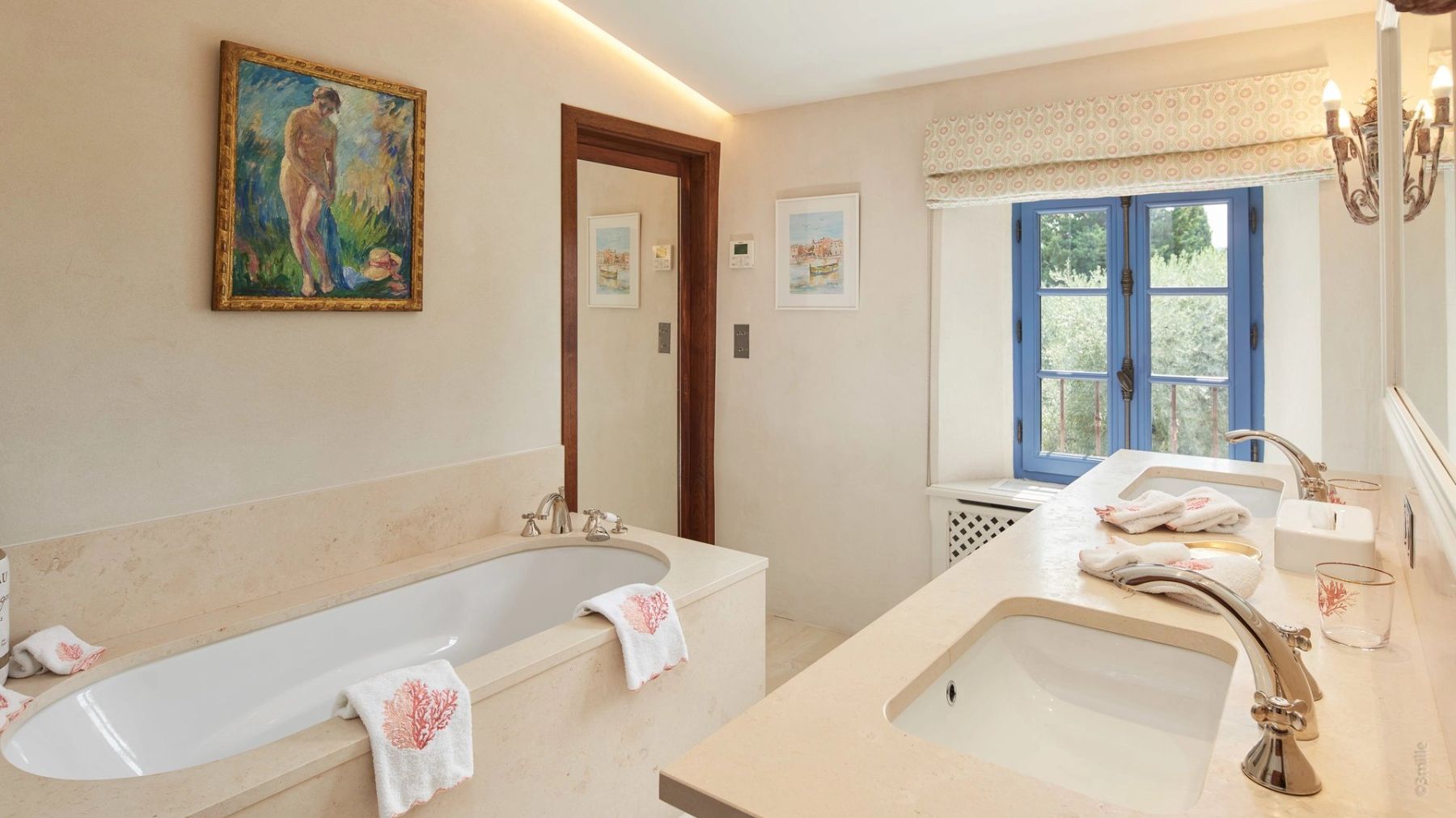 Ferme Grasse villa photo.