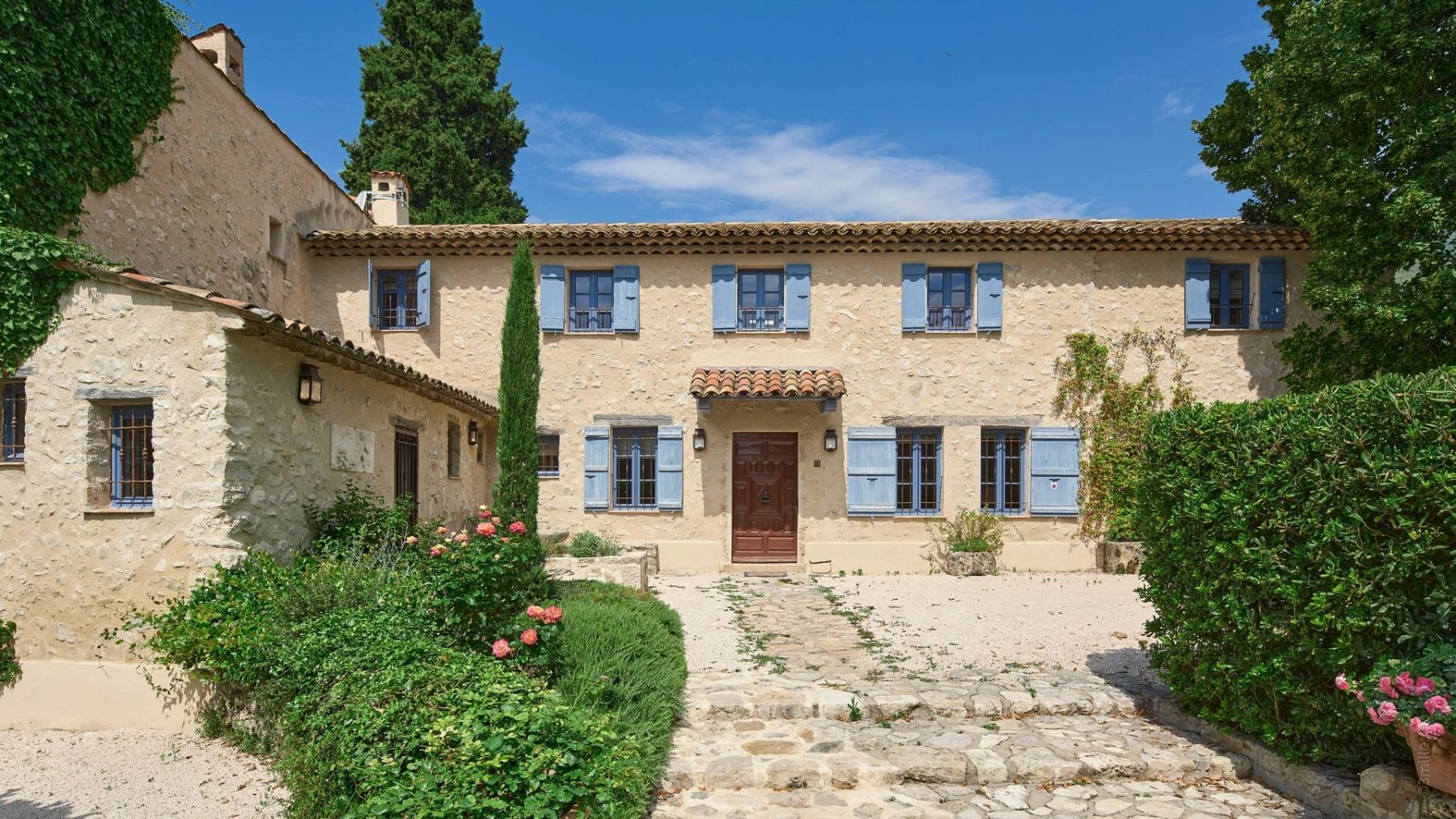 Ferme Grasse villa photo.