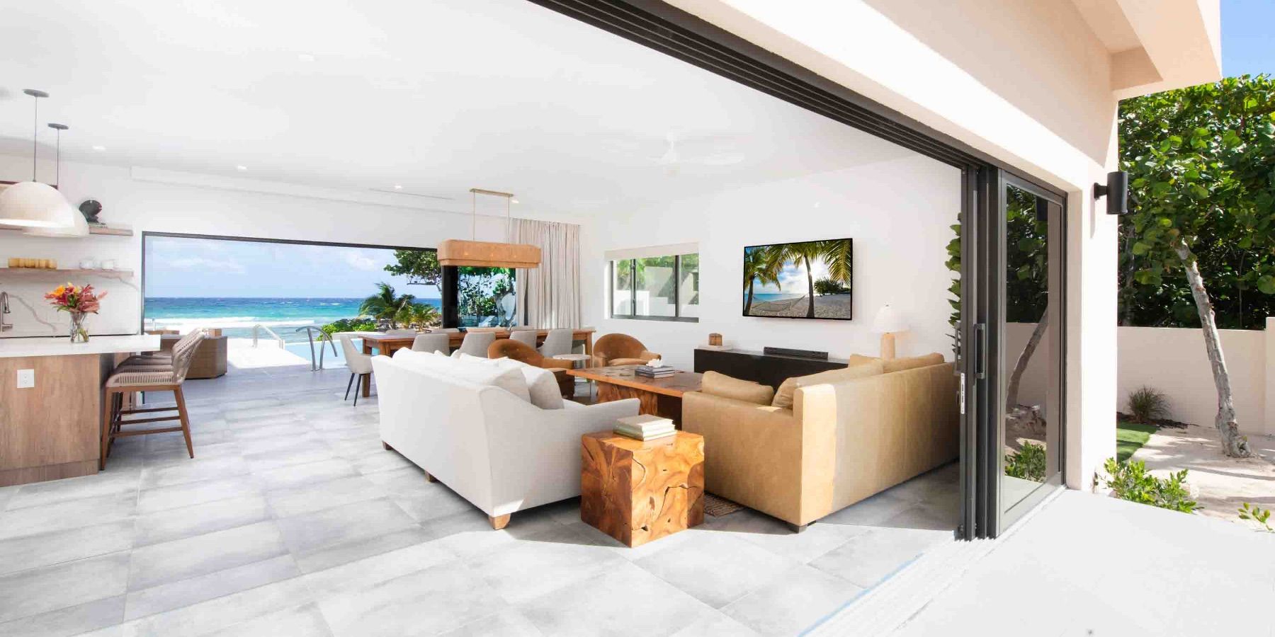 Halcyon Point villa photo.