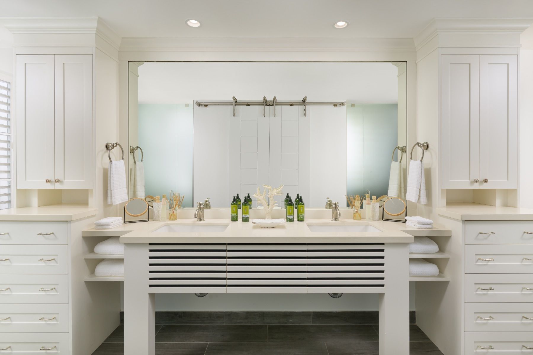 Twin Palms villa photo.