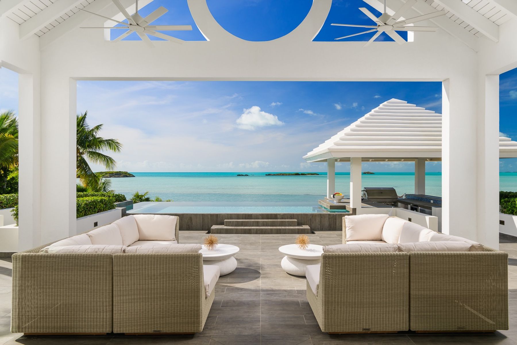 Twin Palms villa photo.