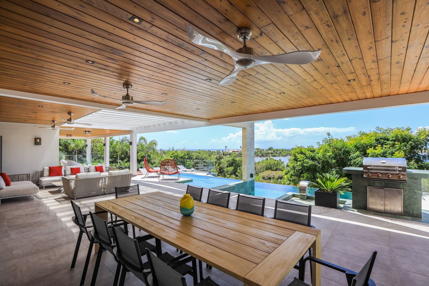 Wellness villa photo.