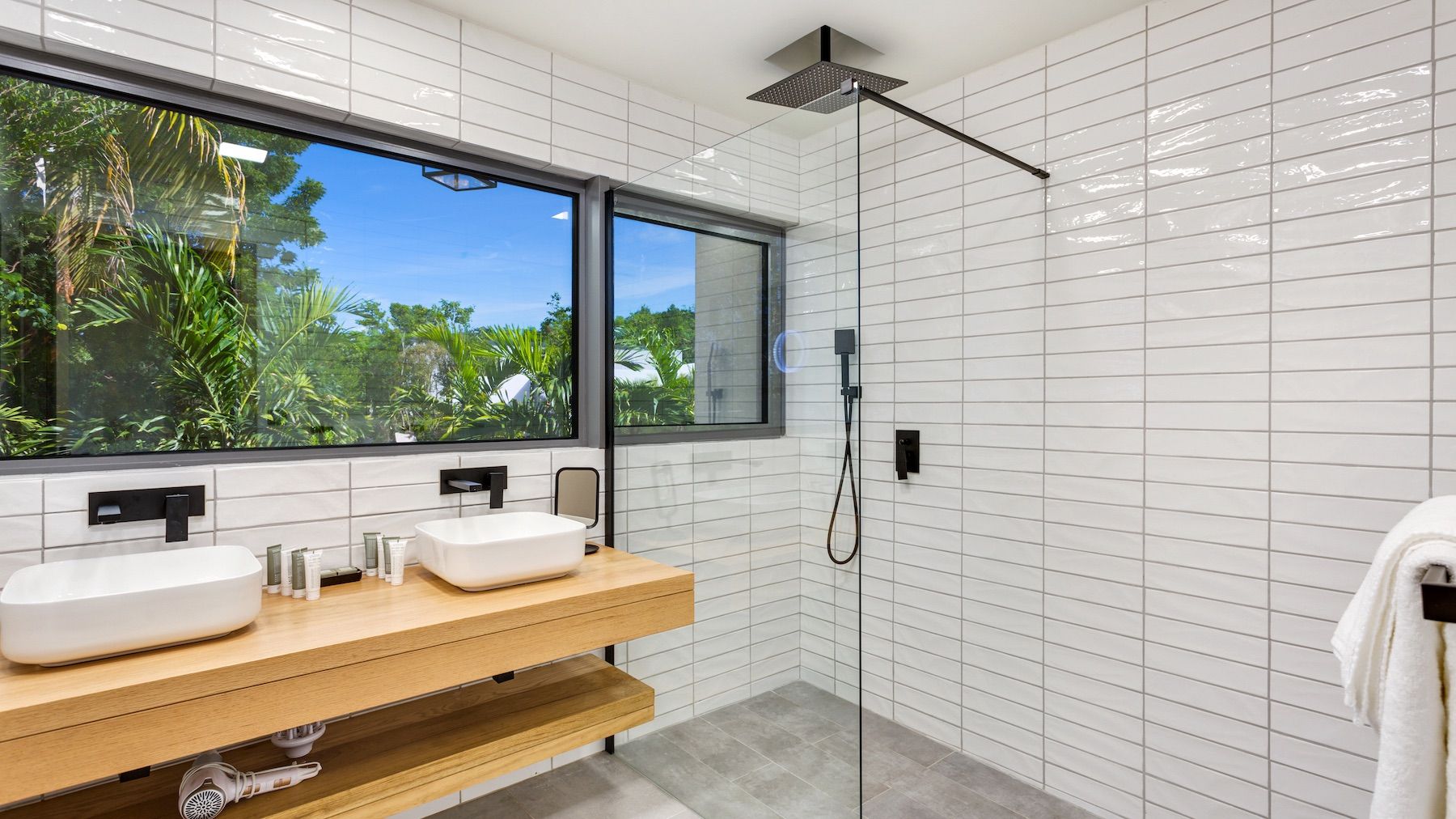Wellness villa photo.