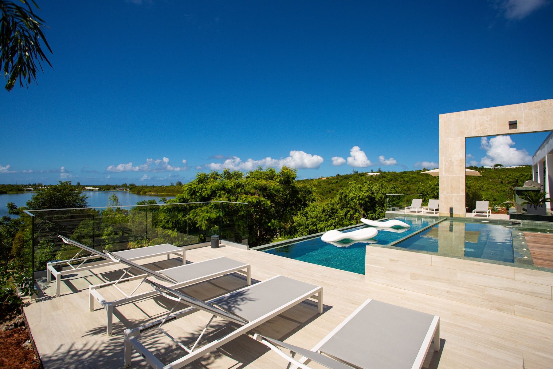 Wellness villa photo.