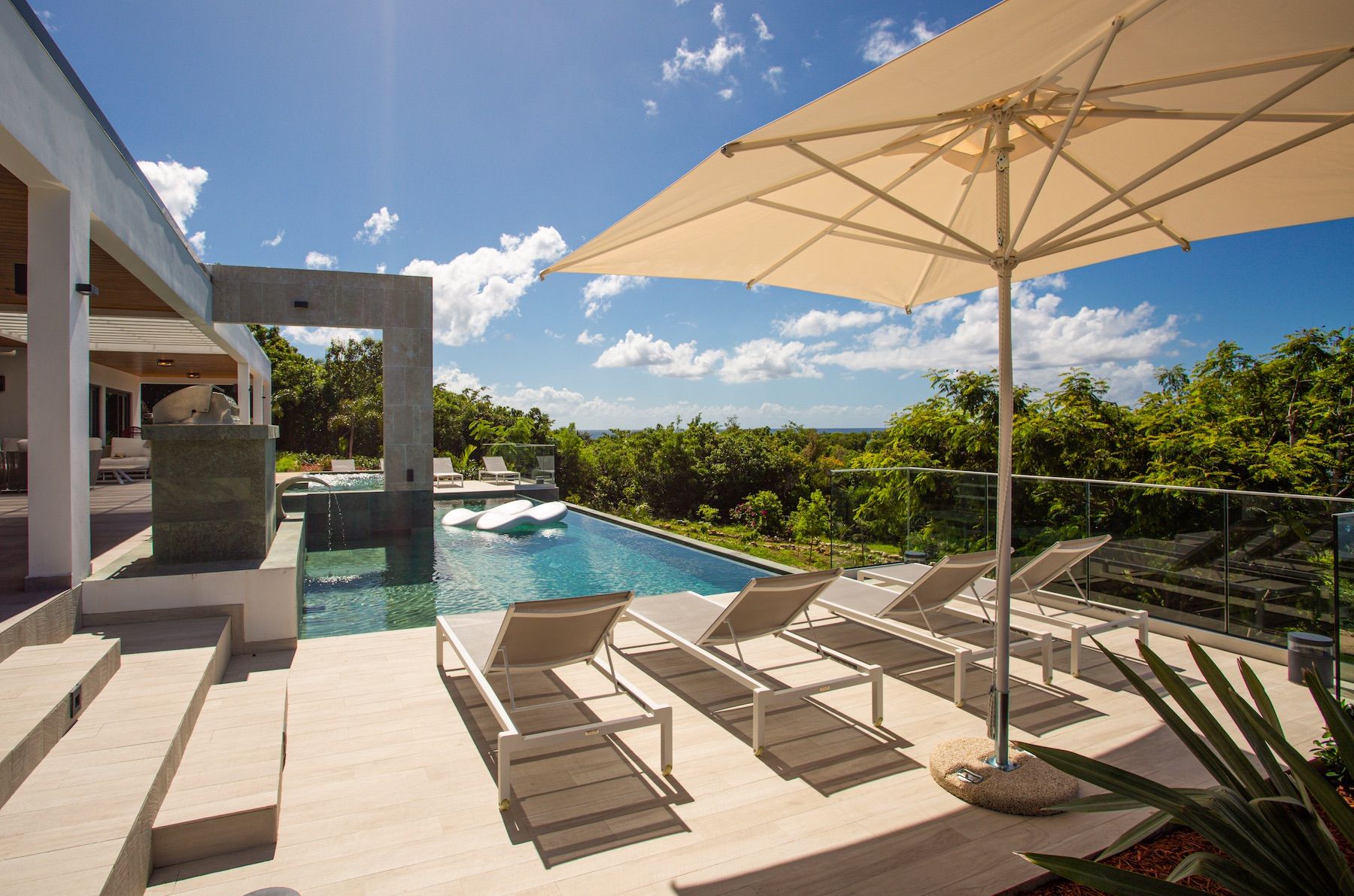 Wellness villa photo.
