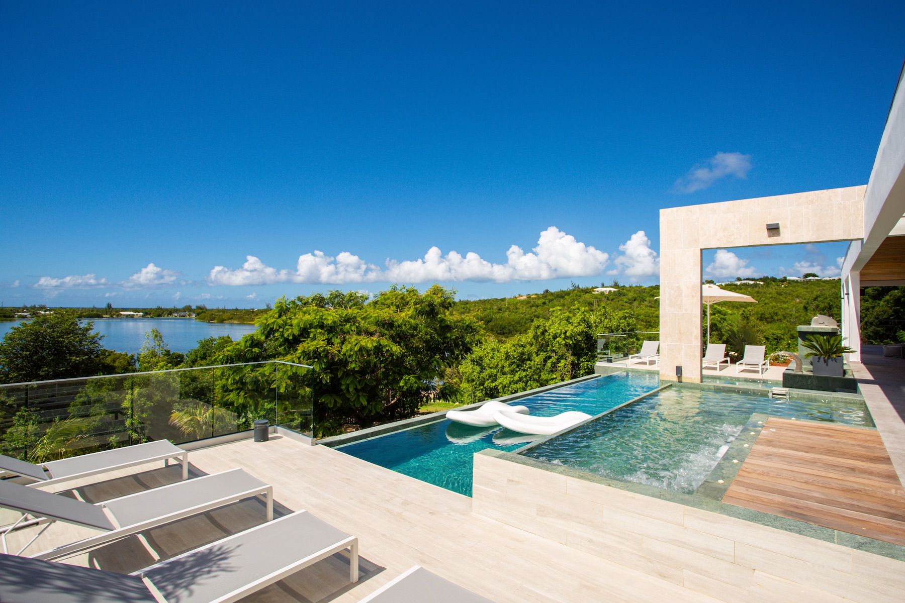 Wellness villa photo.