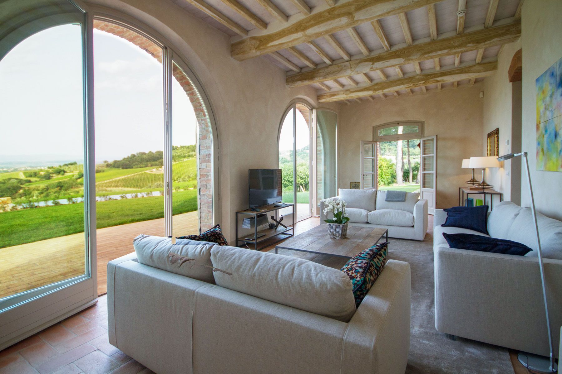 Vineranda villa photo.
