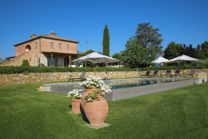 Vineranda villa photo.