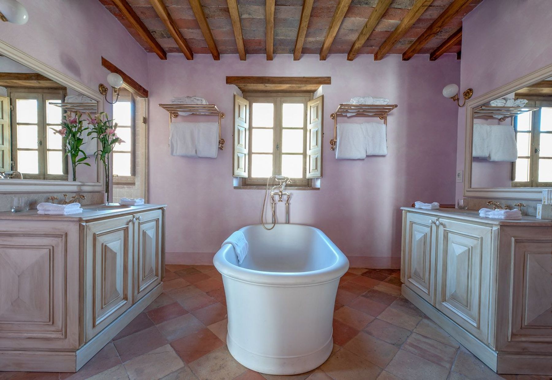 Montana villa photo.