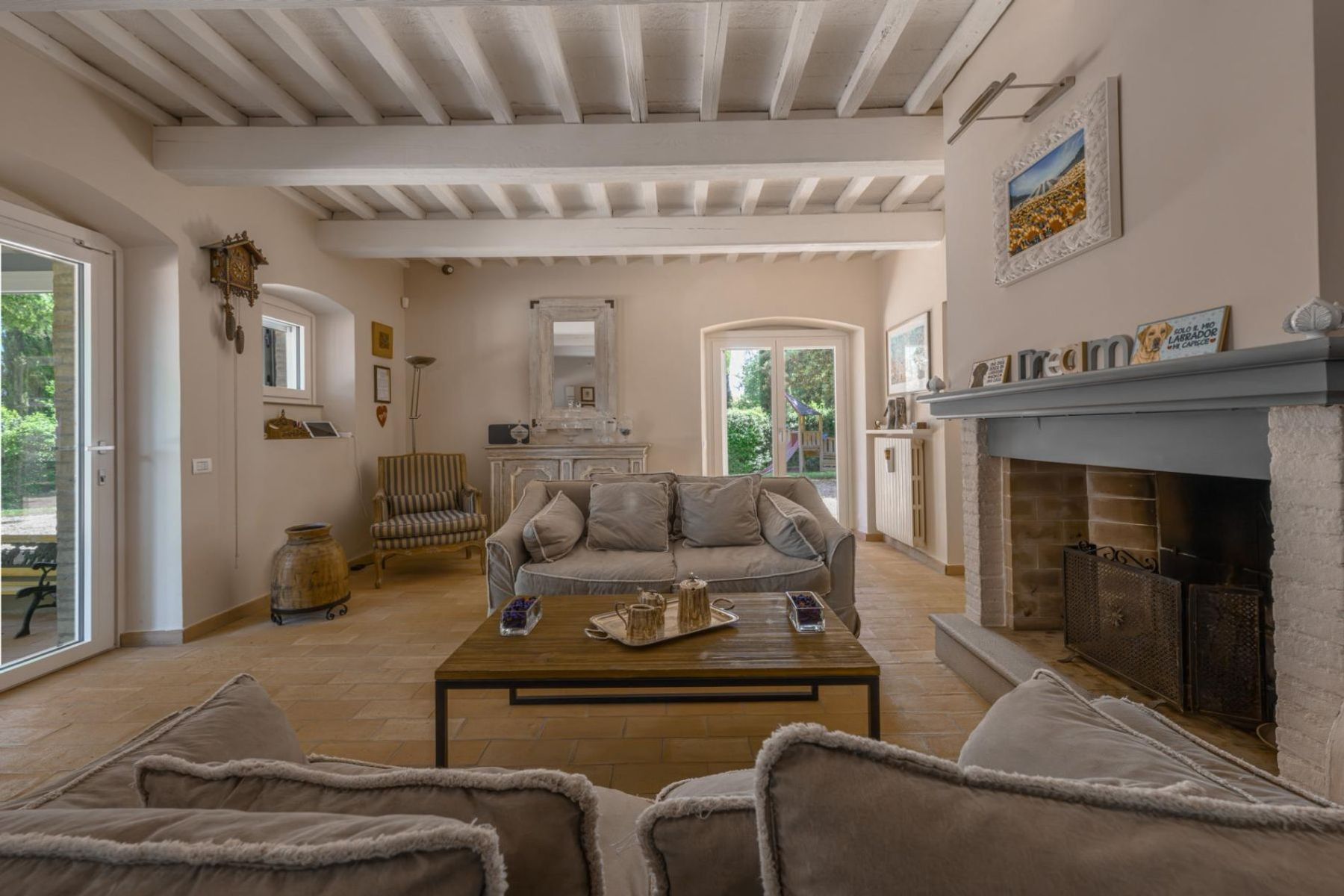 Alborosa villa photo.