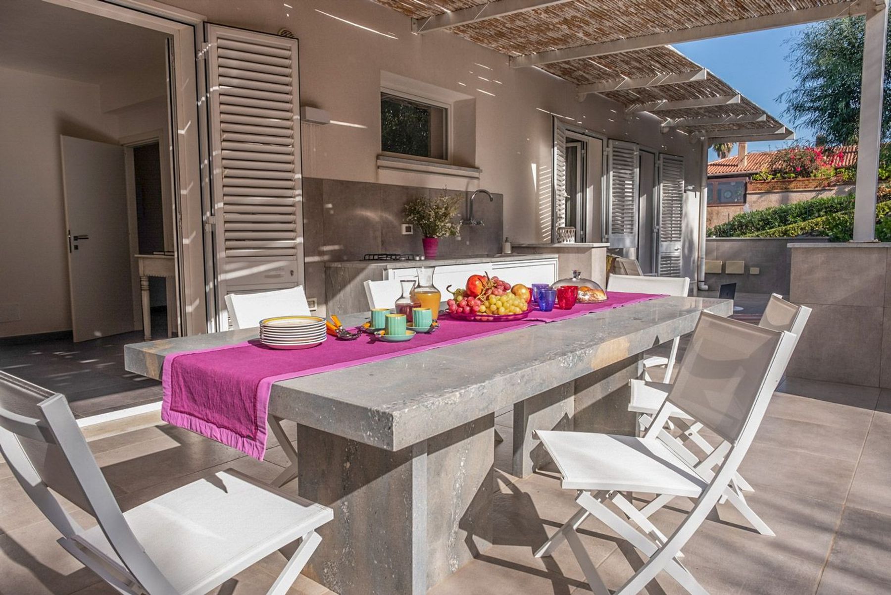 Gresella villa photo.