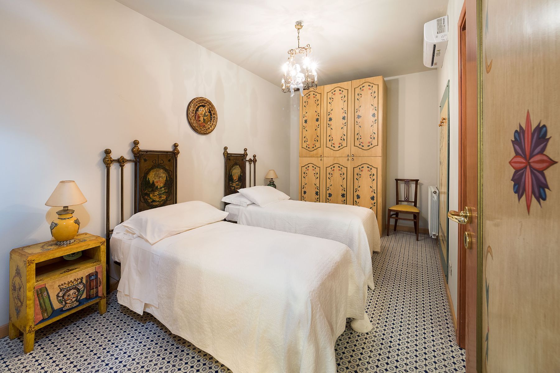 La Boheme villa photo.