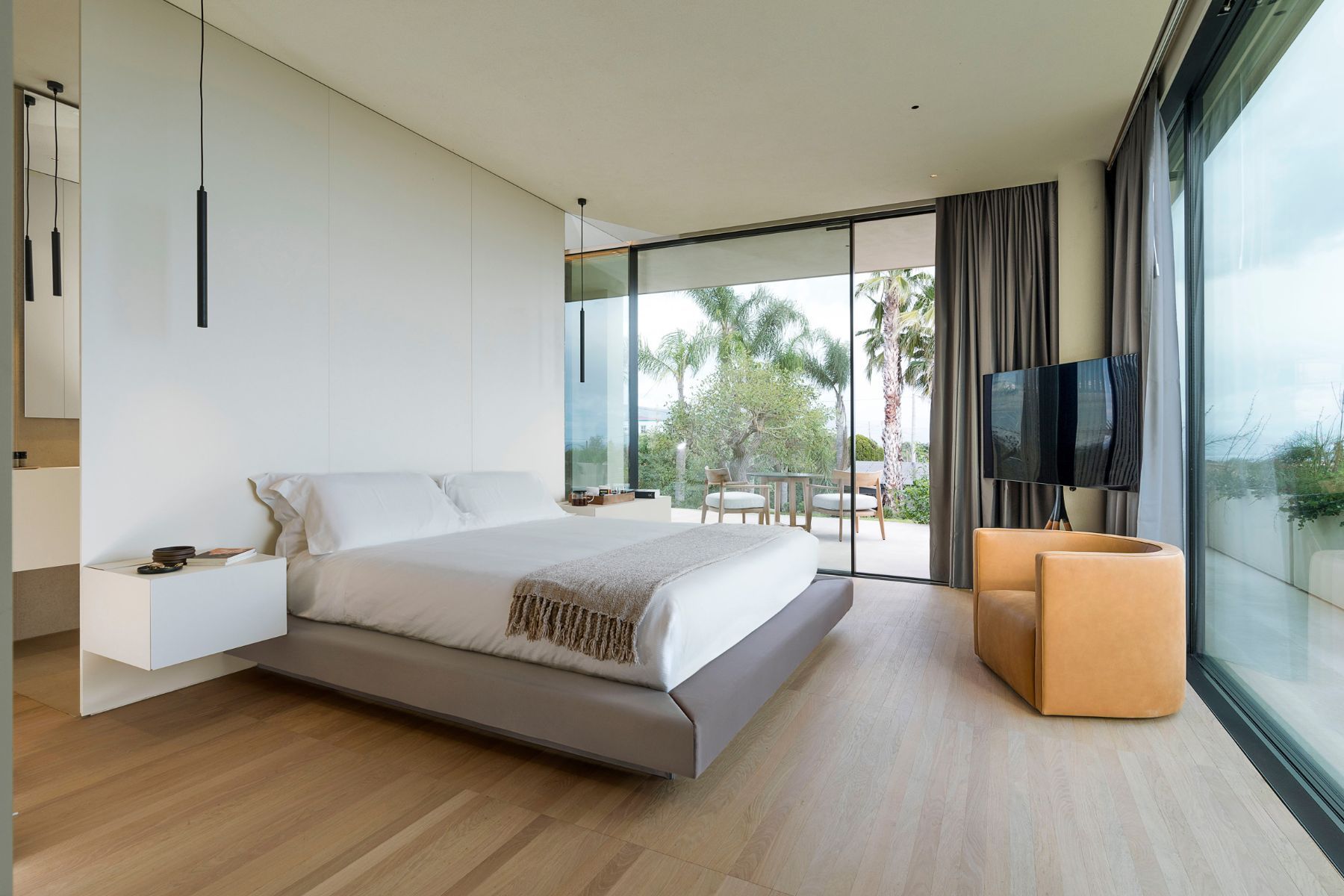 Hermosa villa photo.