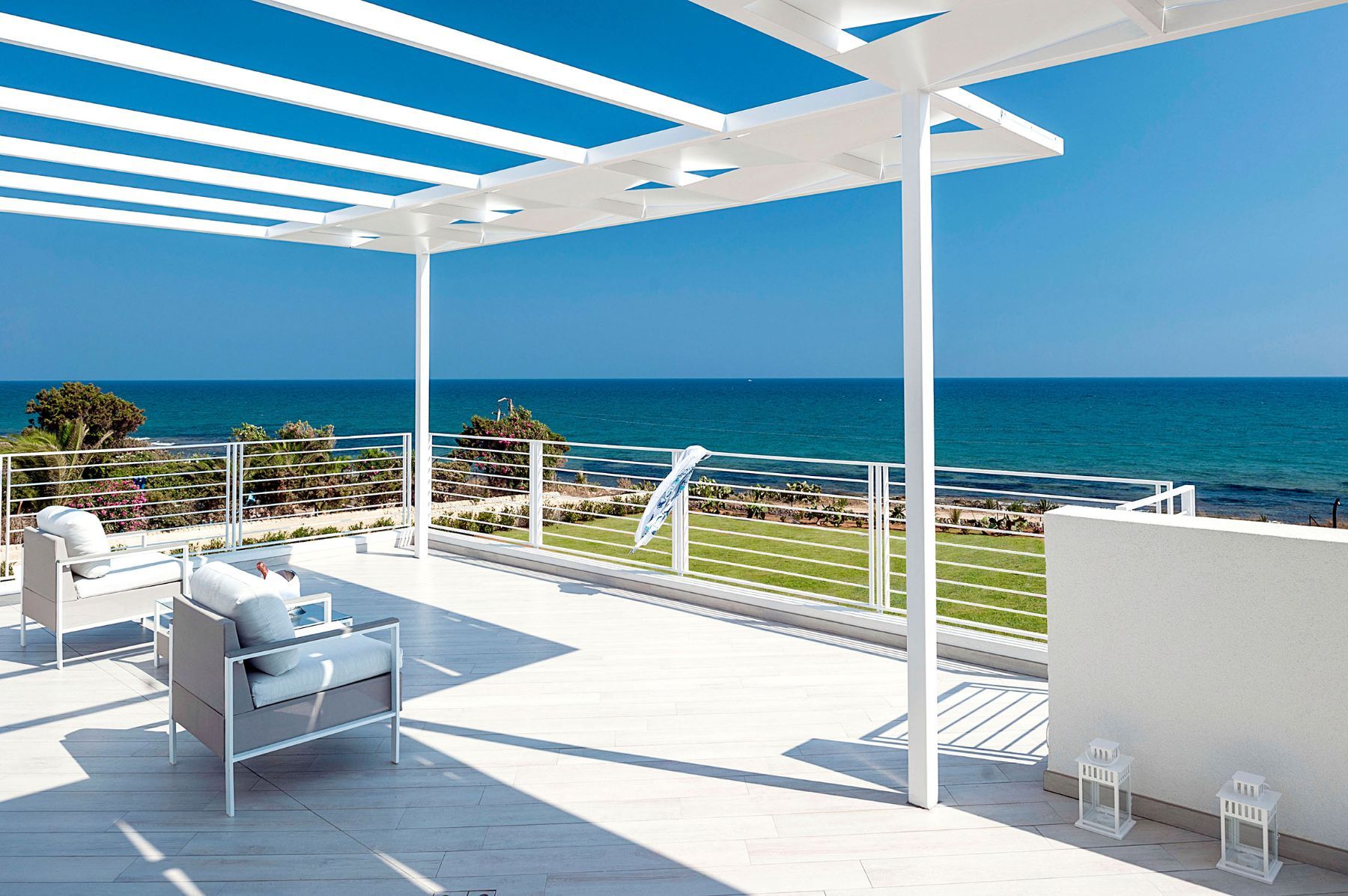 Blumarine villa photo.