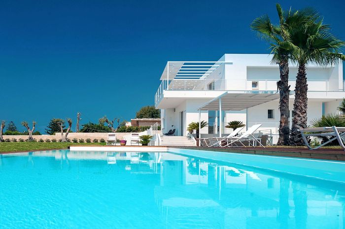 Blumarine villa photo.