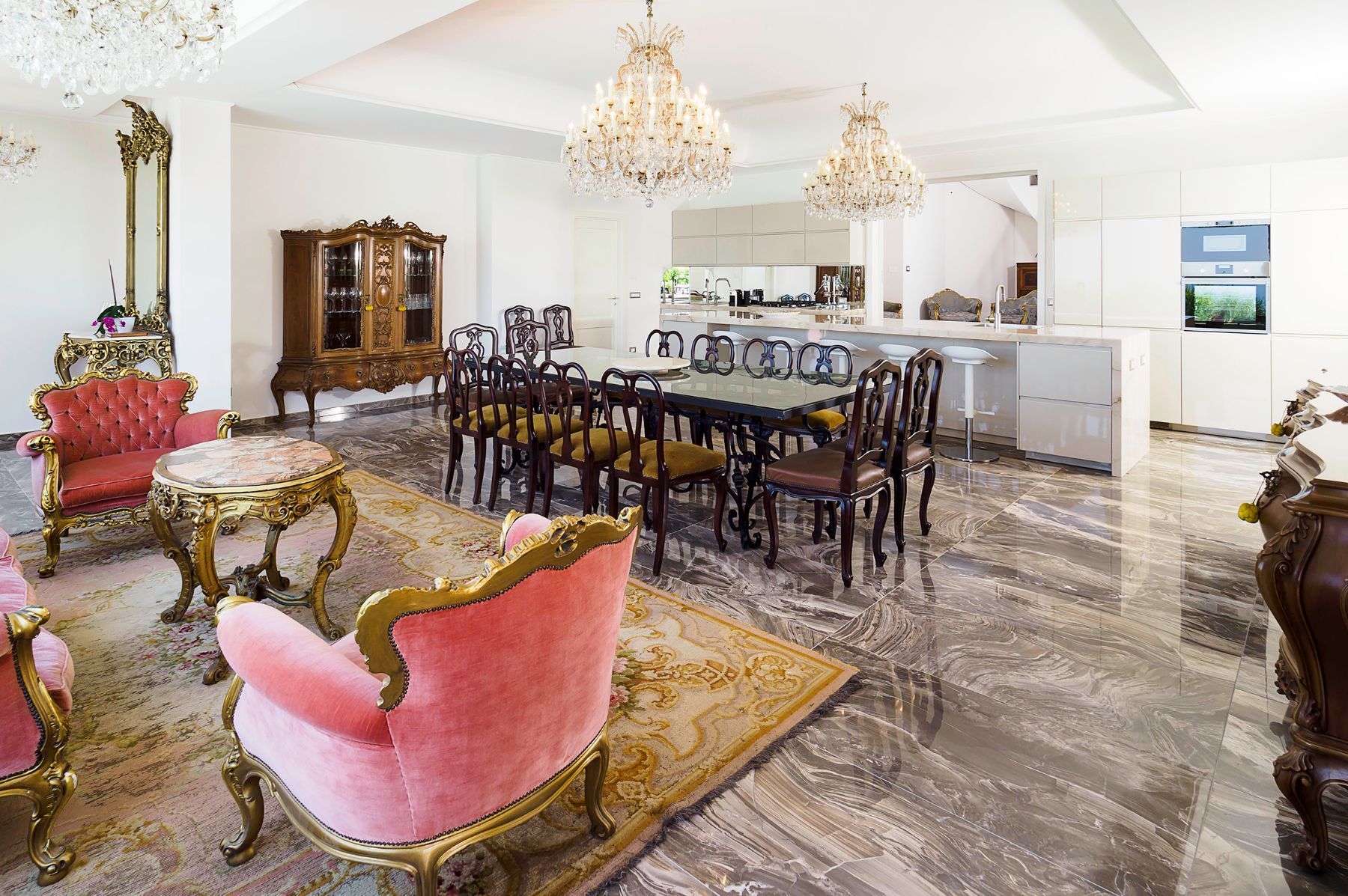Estella villa photo.