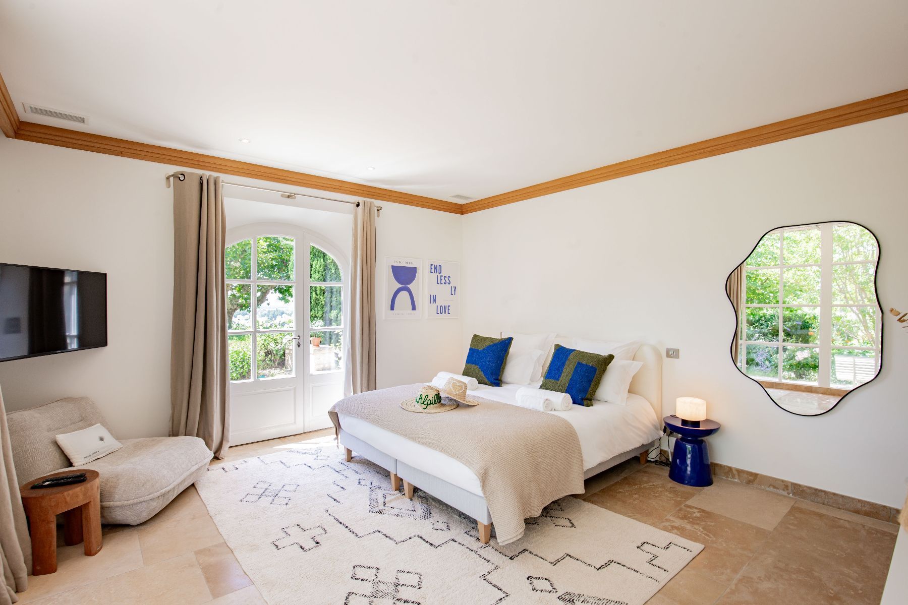 Mas de Cezanne villa photo.