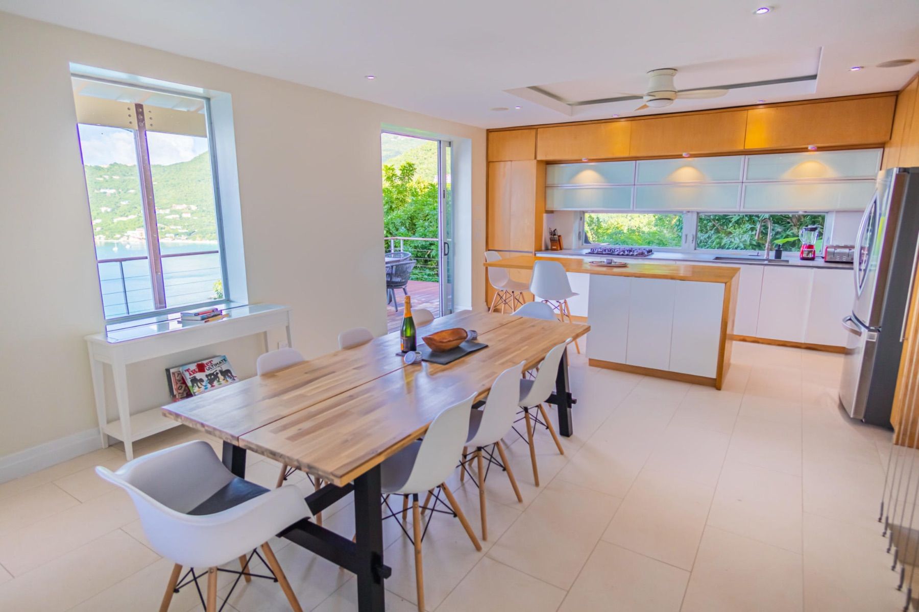 The Reefs villa photo.