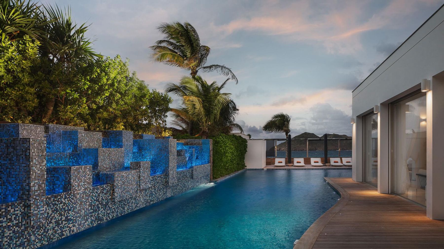 Ana Flamands villa photo.
