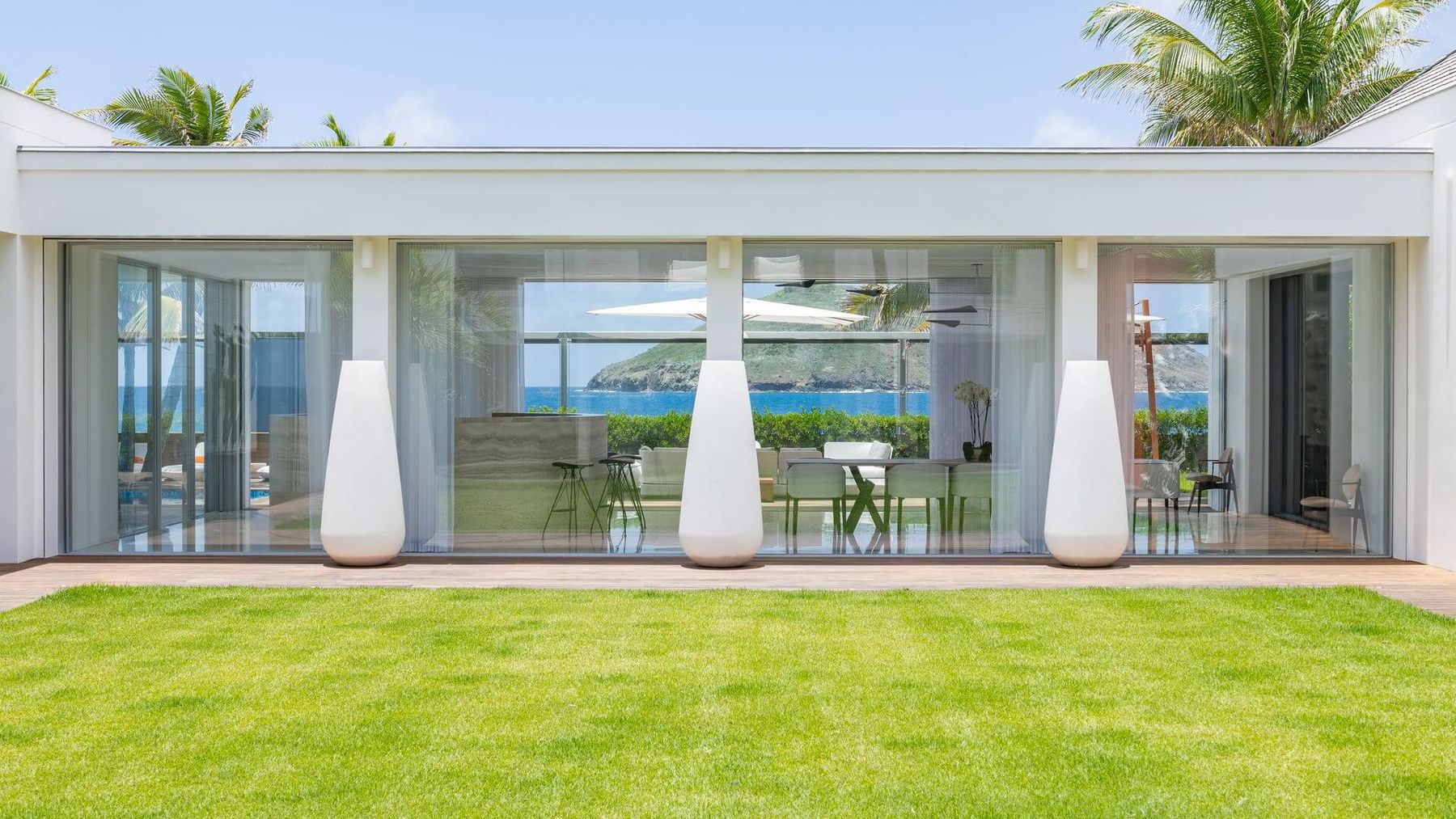 Ana Flamands villa photo.