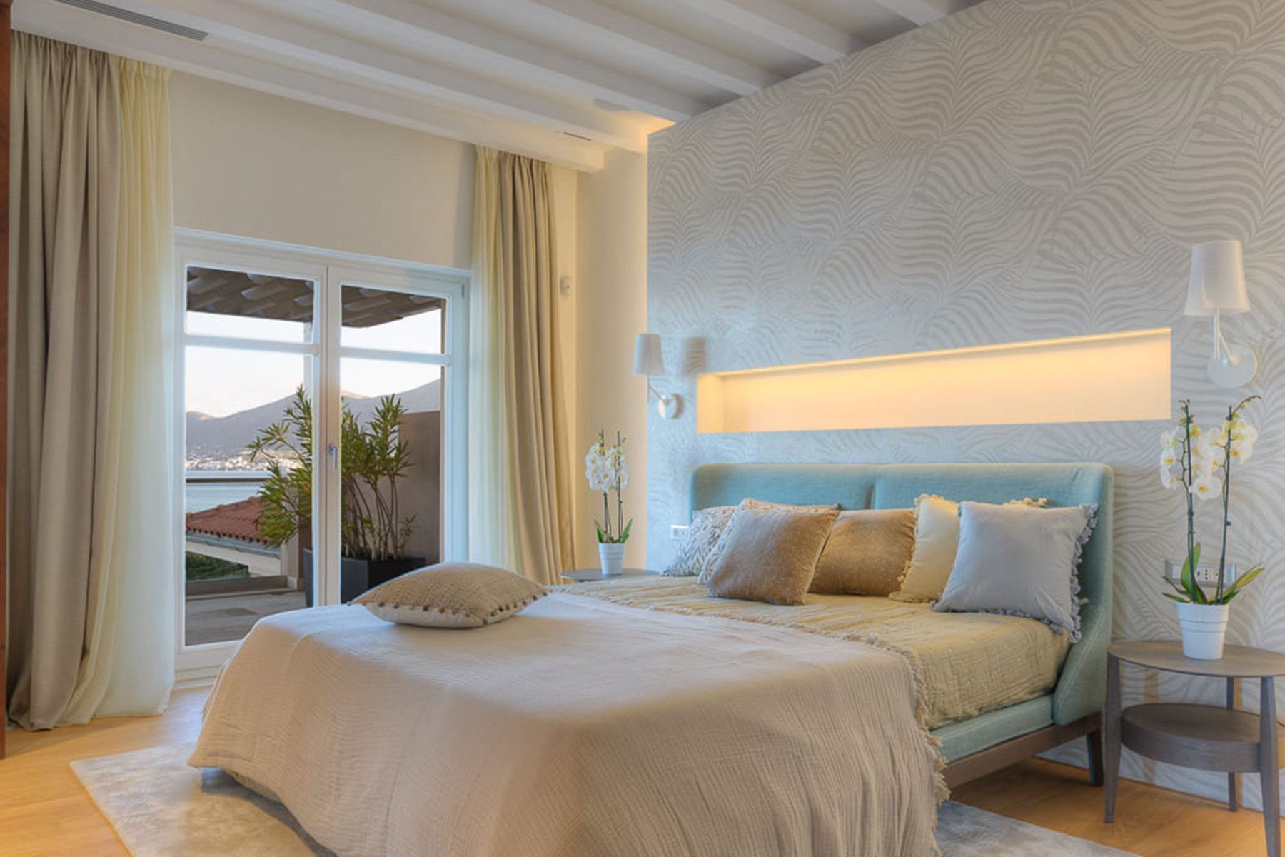 Panorama villa photo.
