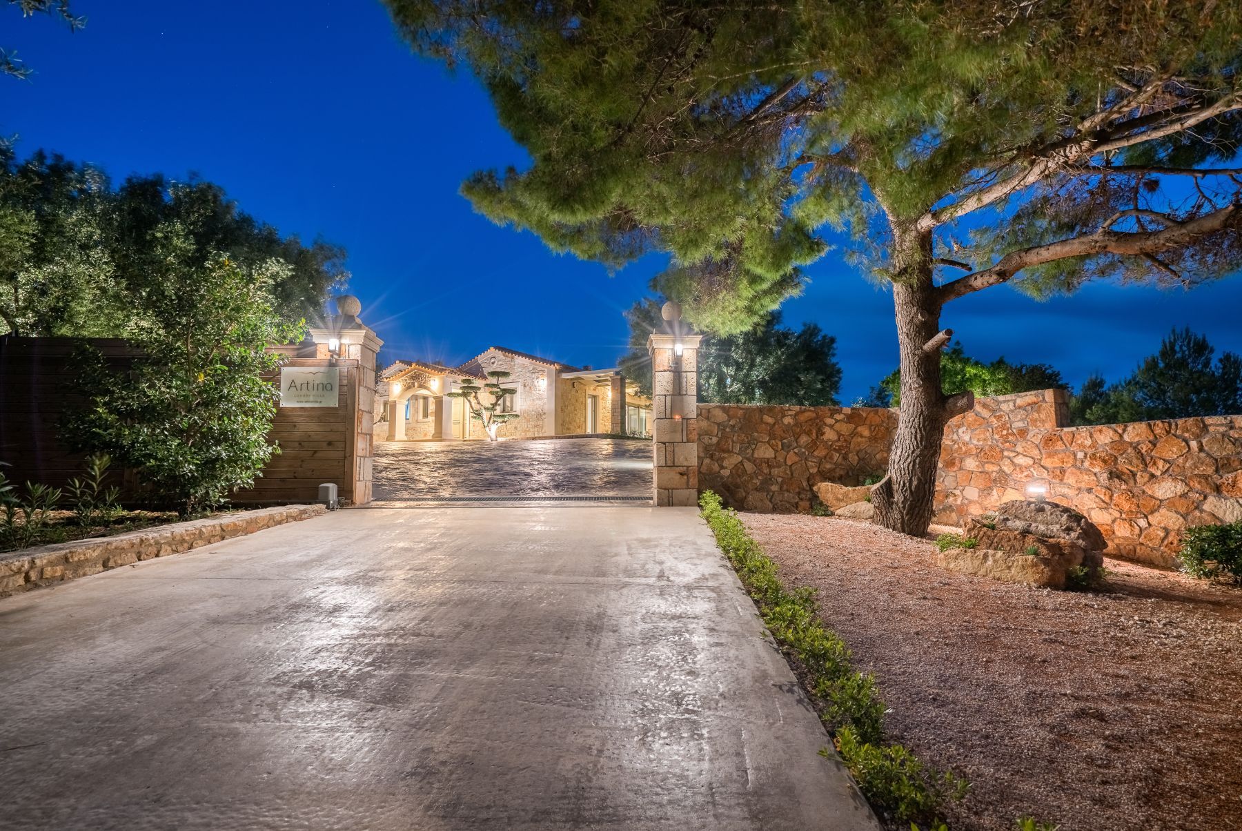 Ionian Queen villa photo.