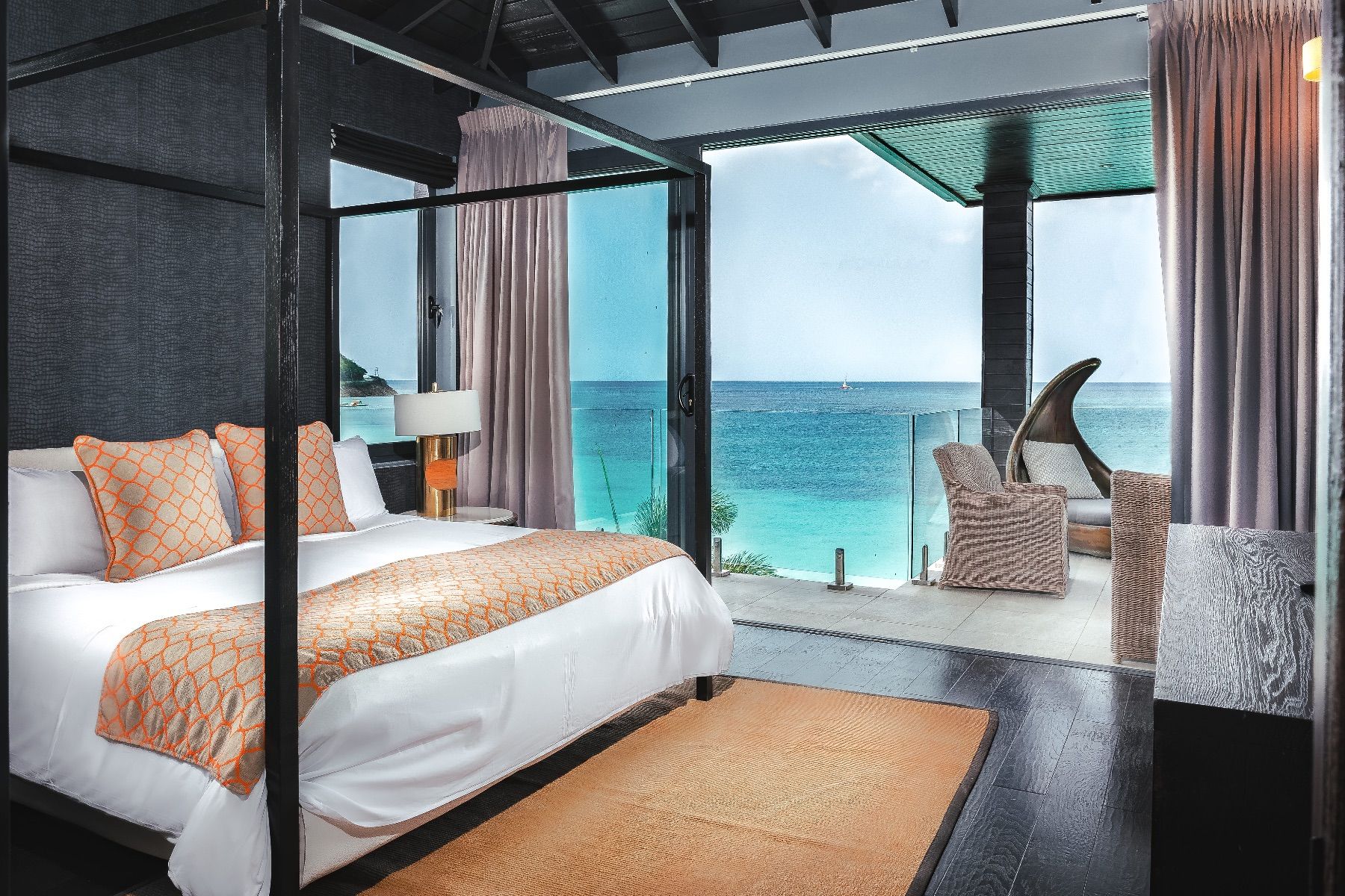Barracuda Negra villa photo.