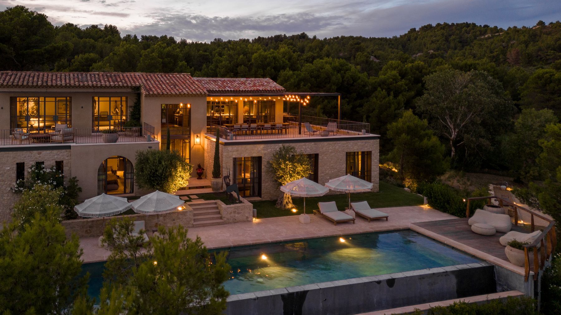 Mas Estello villa photo.