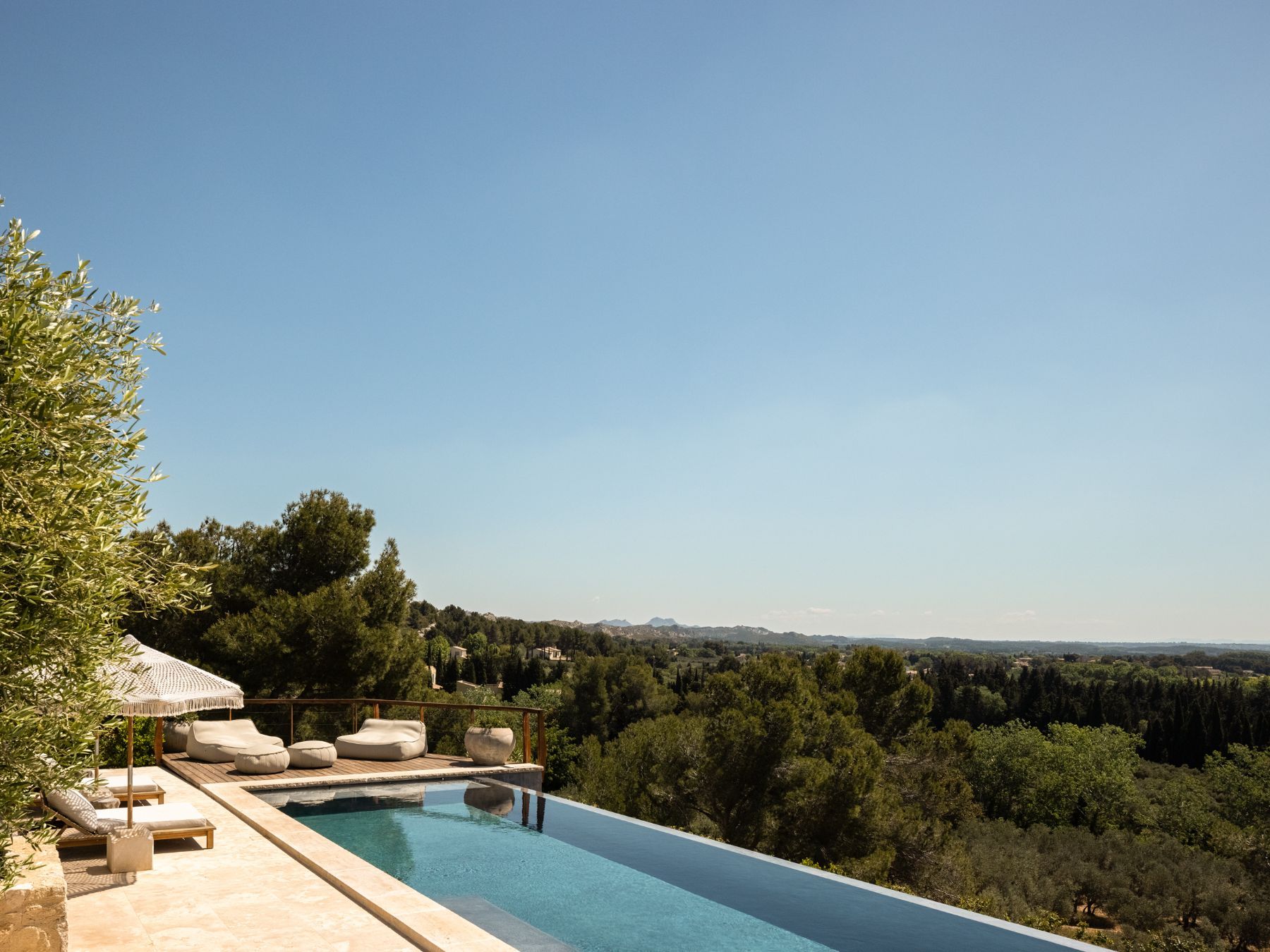 Mas Estello villa photo.