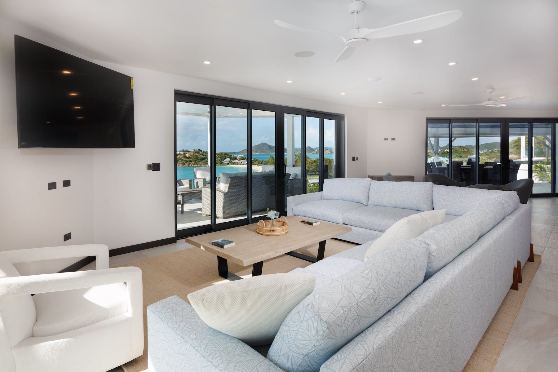 Blue Heaven Rendezvous villa photo.