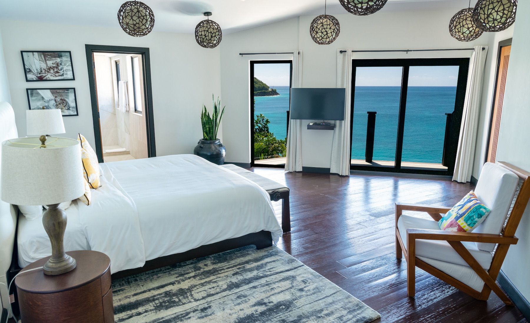 Blue Heaven Rendezvous villa photo.
