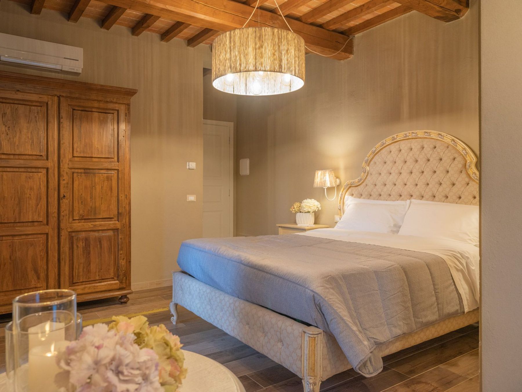 Ardenza villa photo.