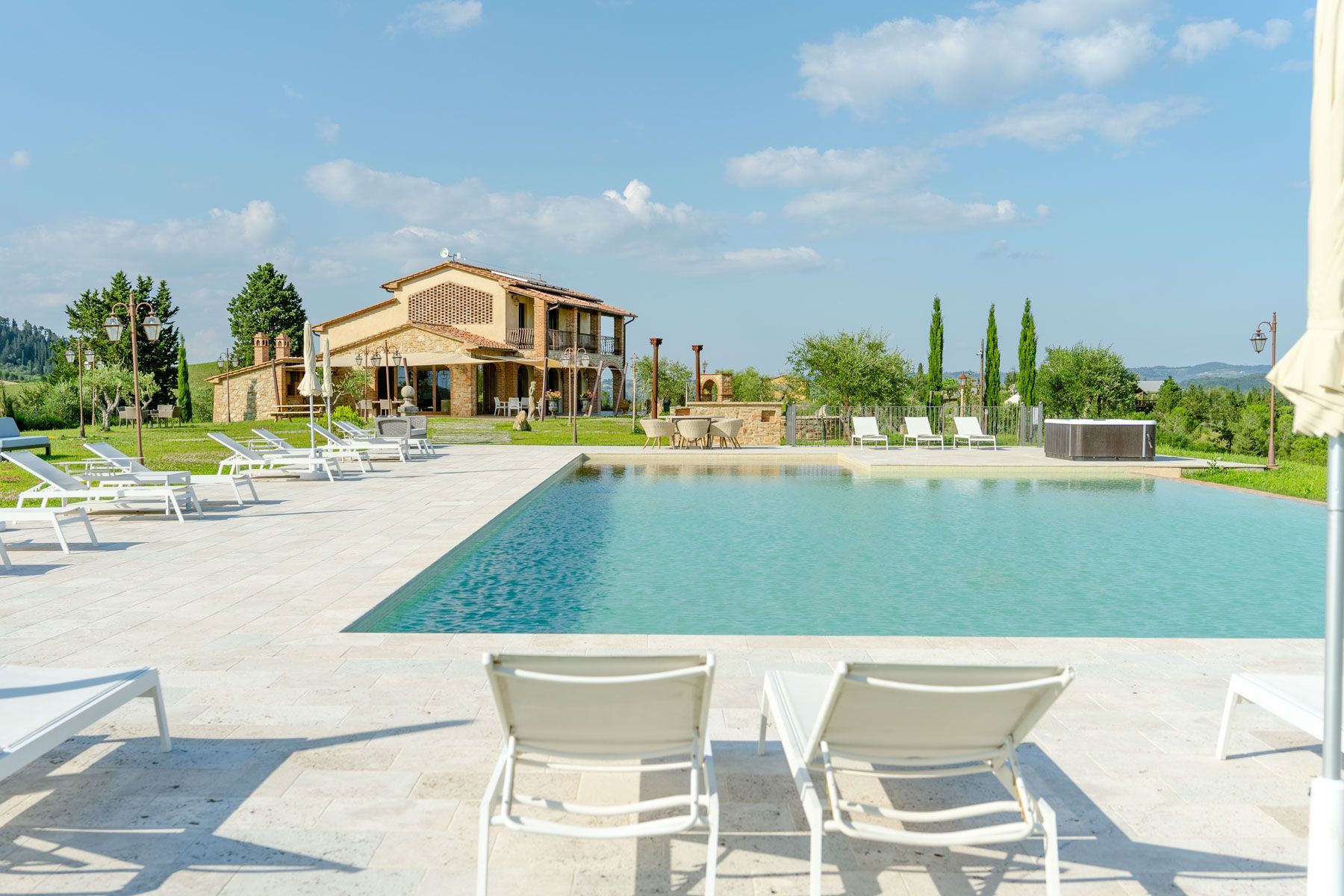 Ardenza villa photo.