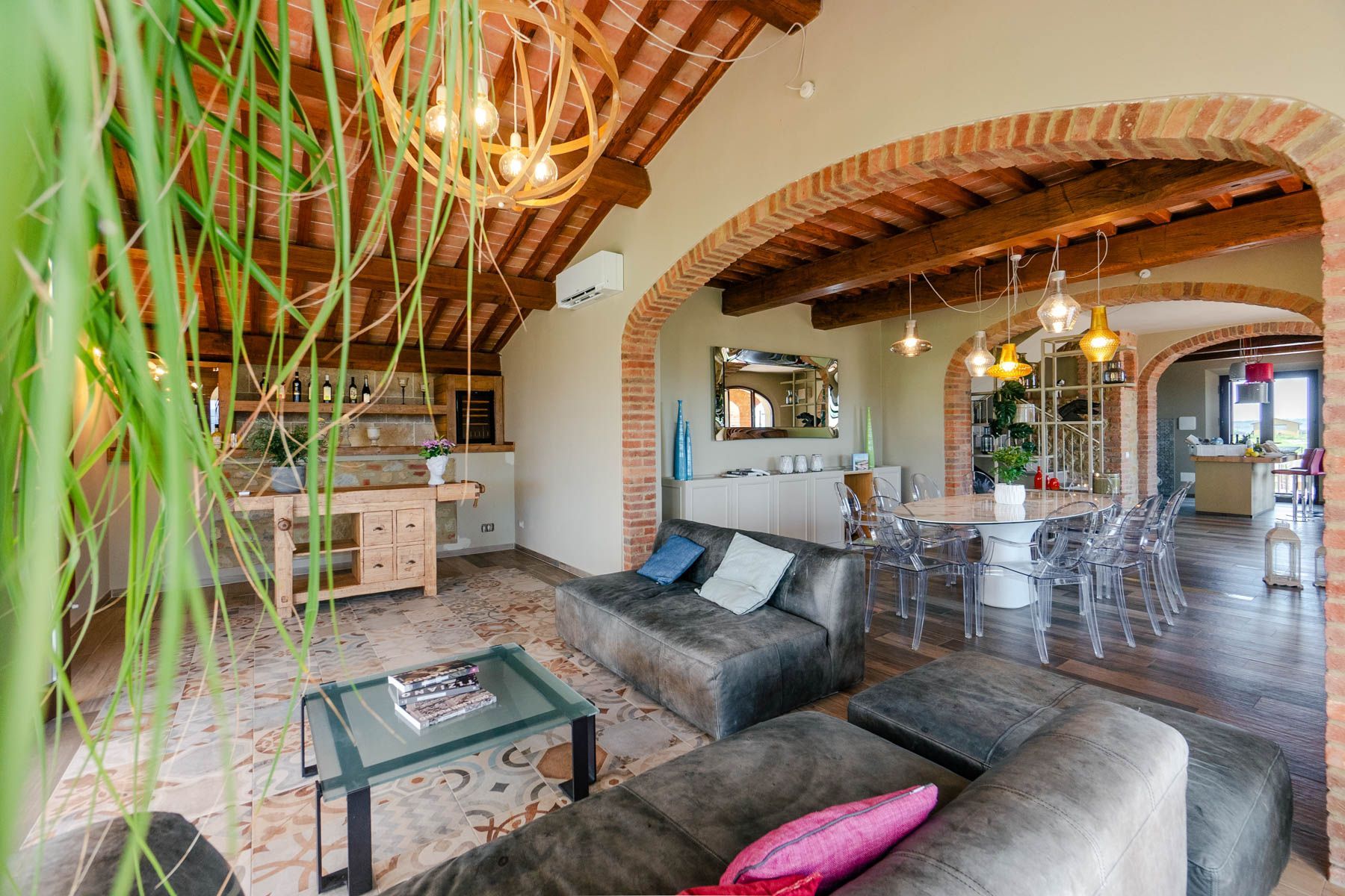 Ardenza villa photo.