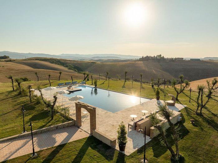 Decisa villa photo.