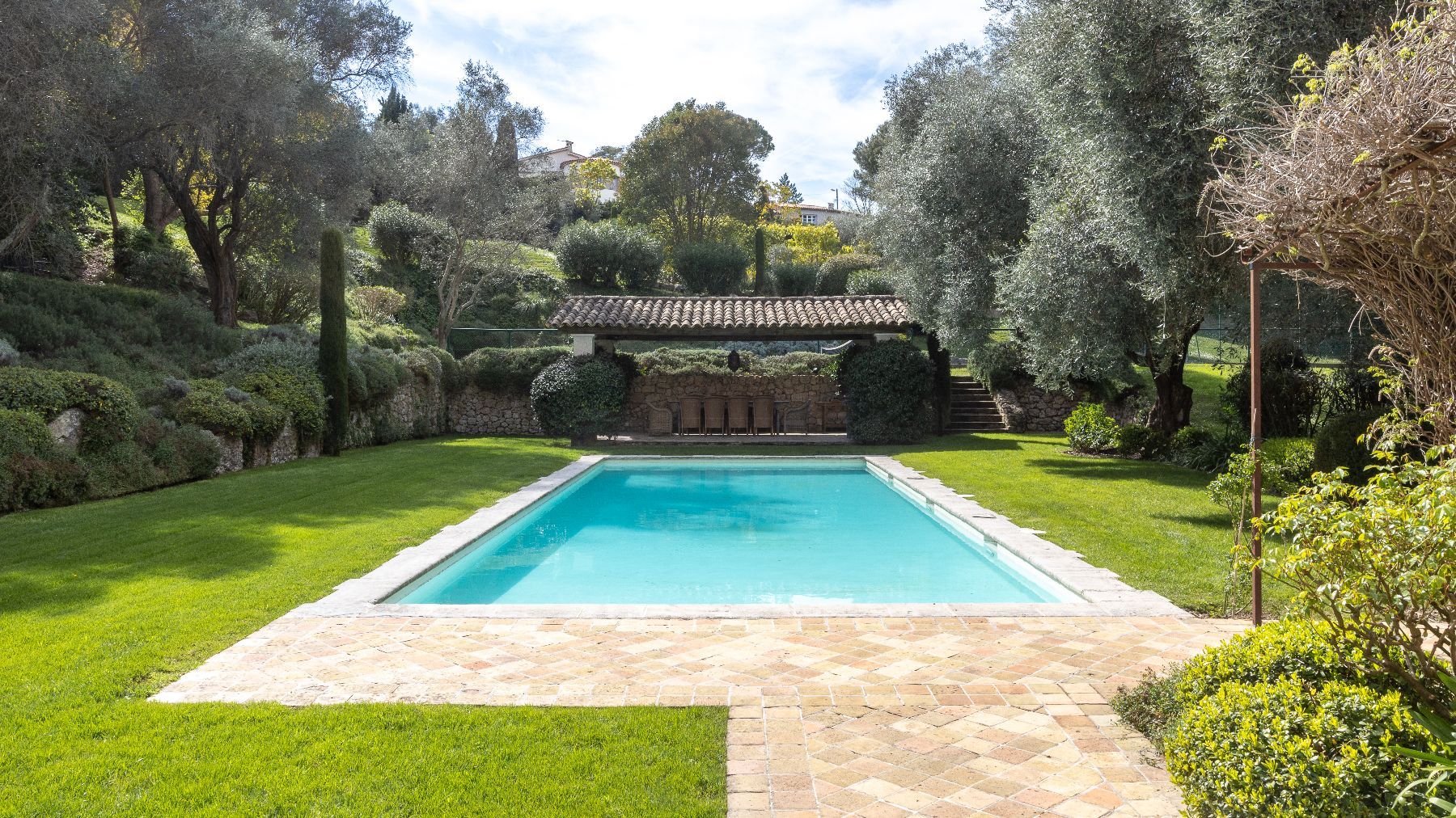 Mougins Manoir villa photo.