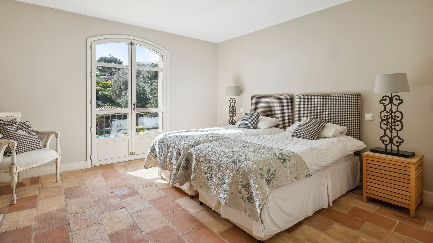 Mougins Manoir villa photo.