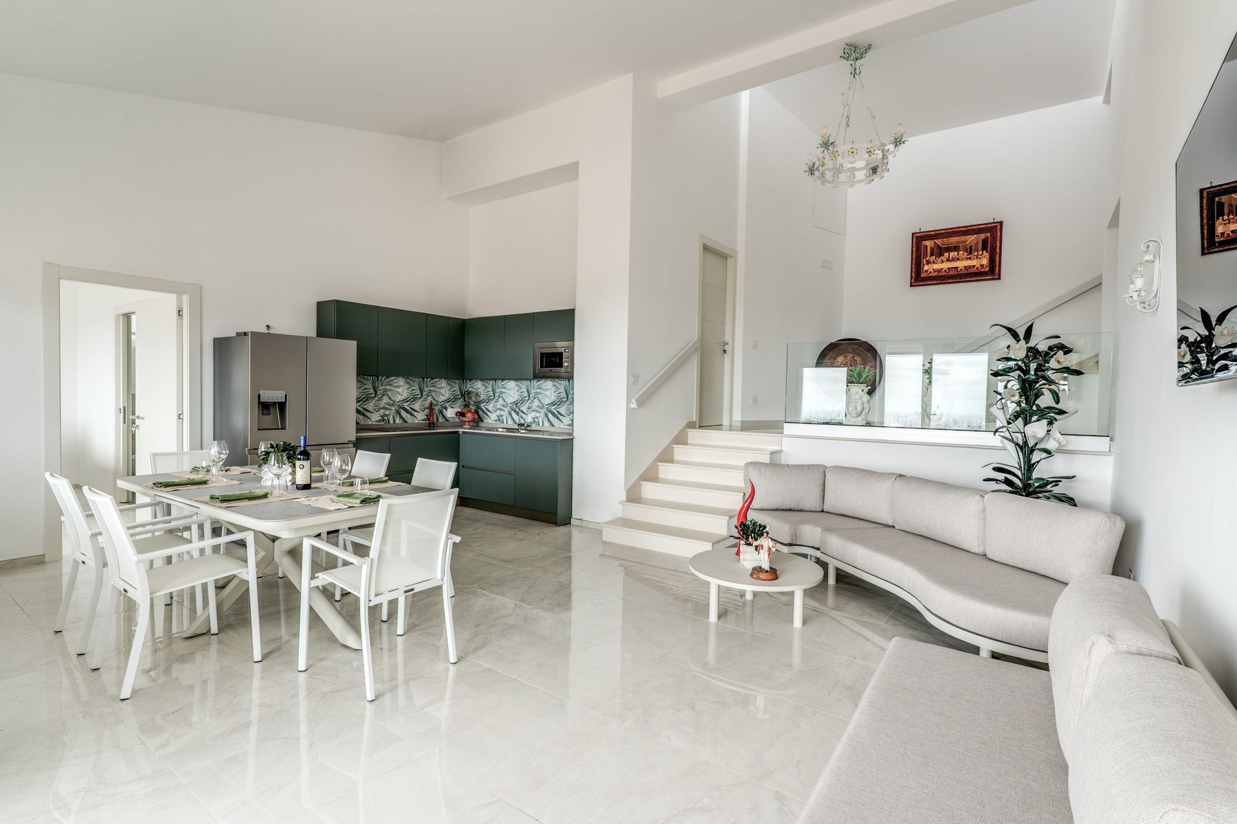 Megamare villa photo.