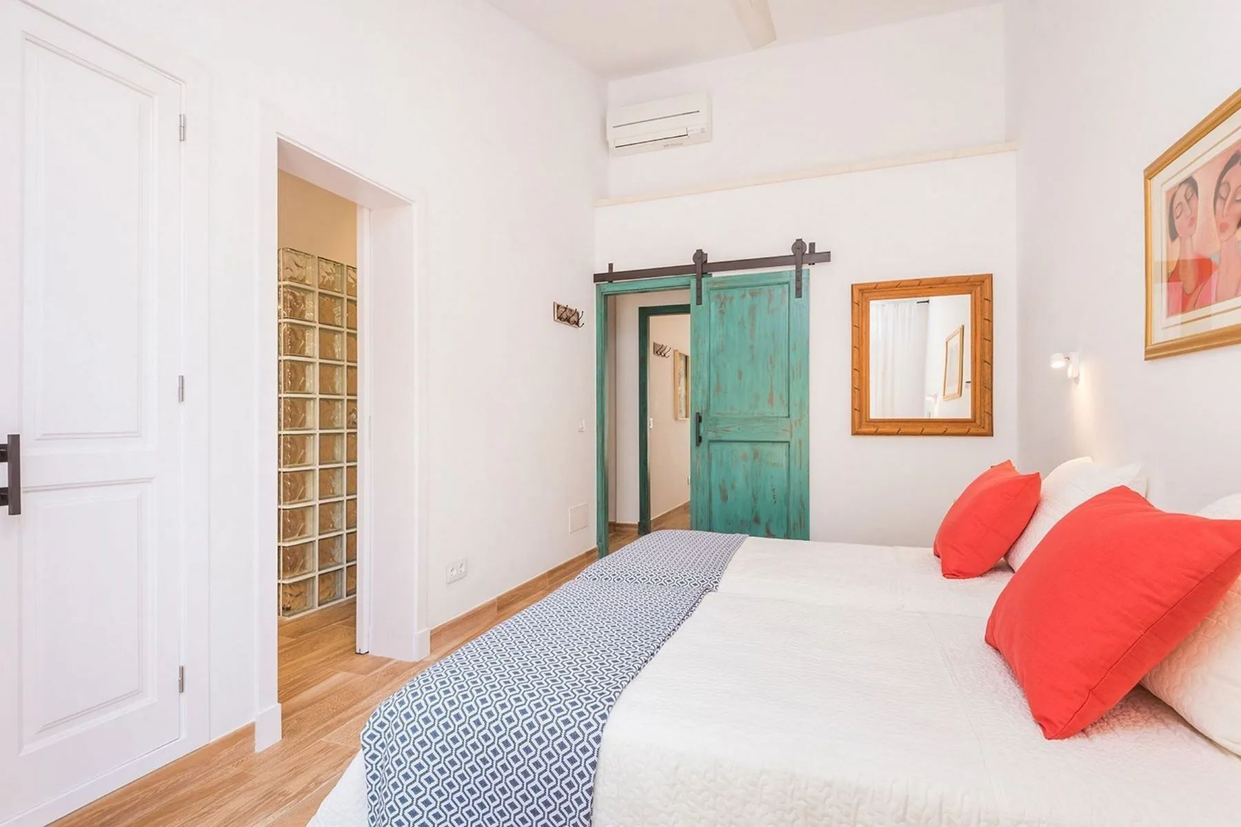 Harbour House villa photo.