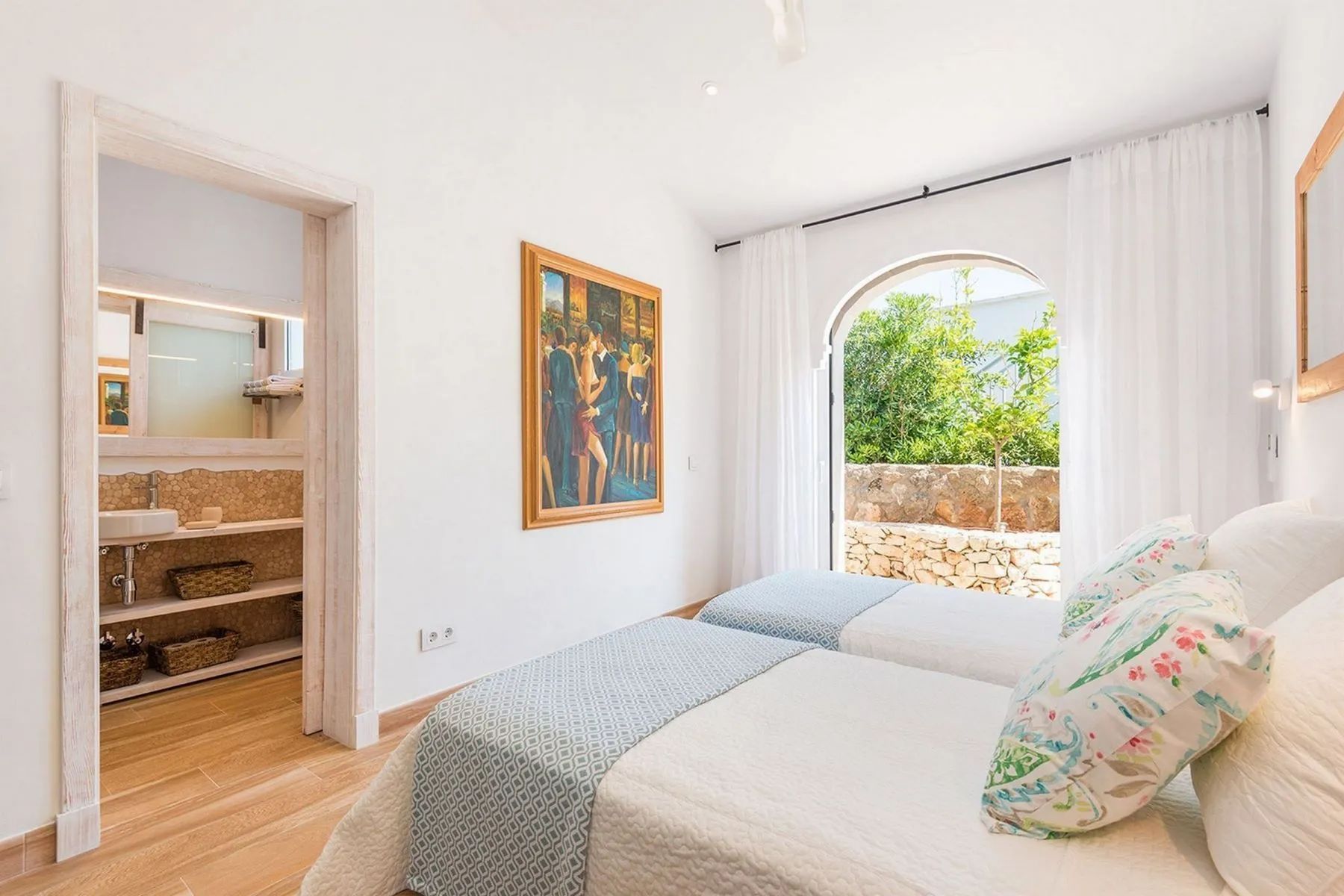 Harbour House villa photo.