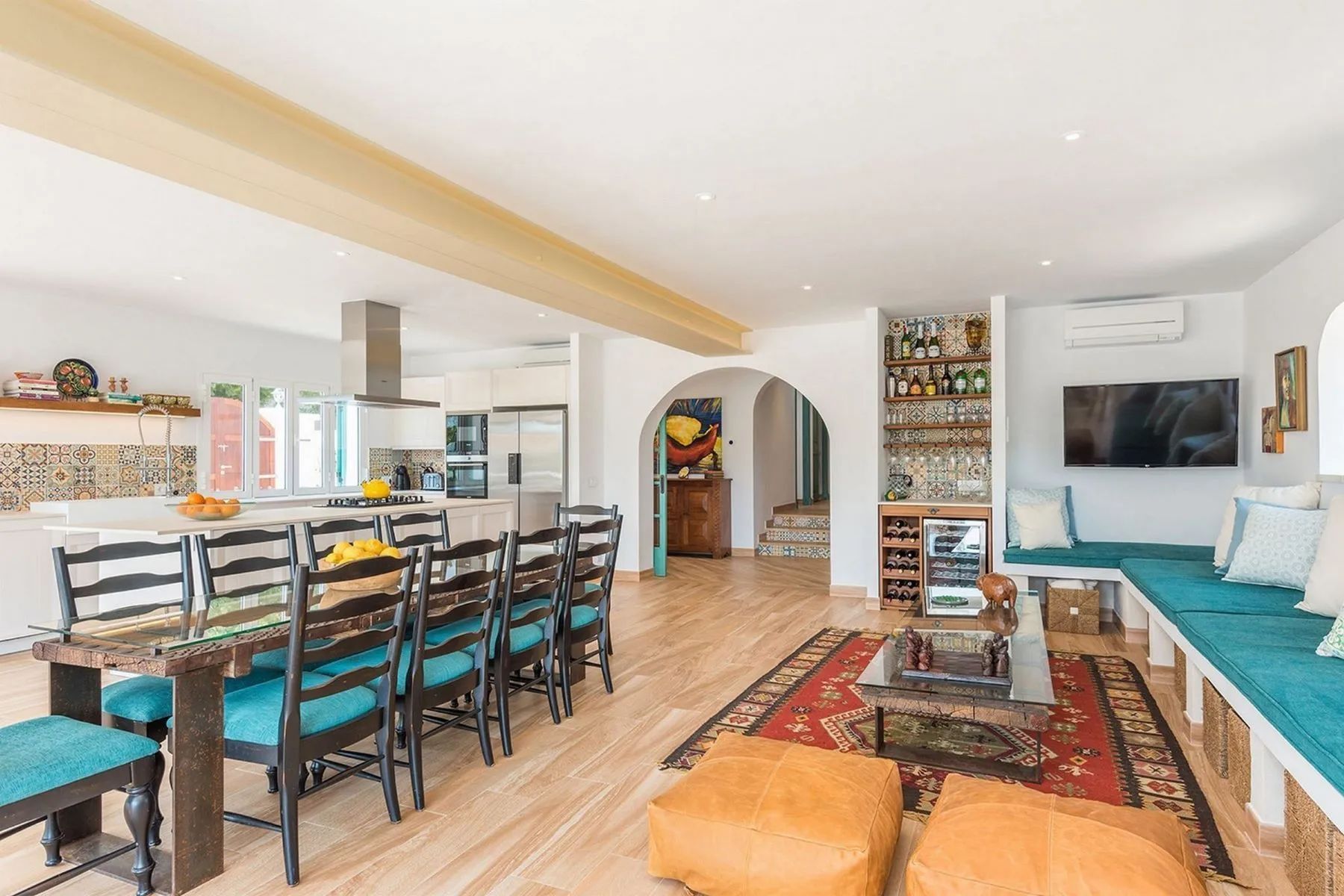 Harbour House villa photo.
