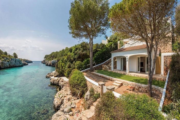Harbour House villa photo.