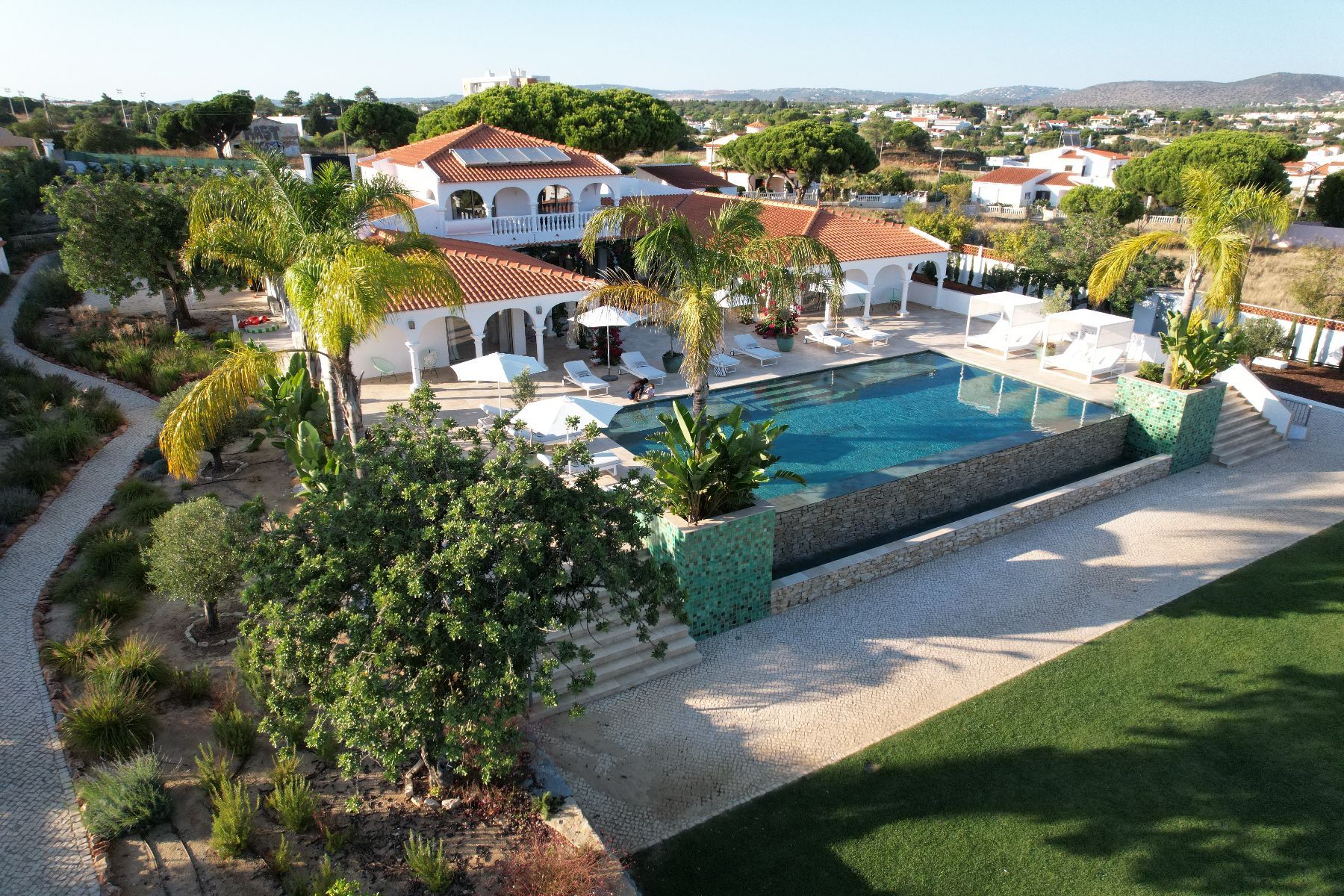 Granvila villa photo.