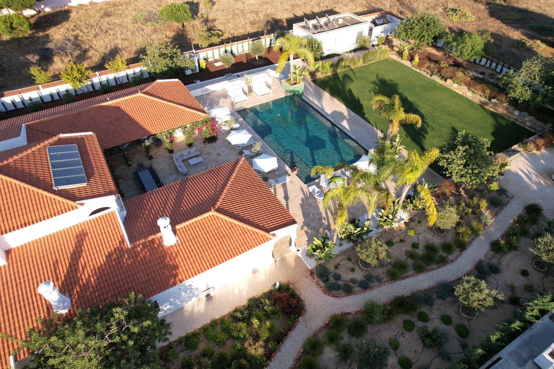 Granvila villa photo.