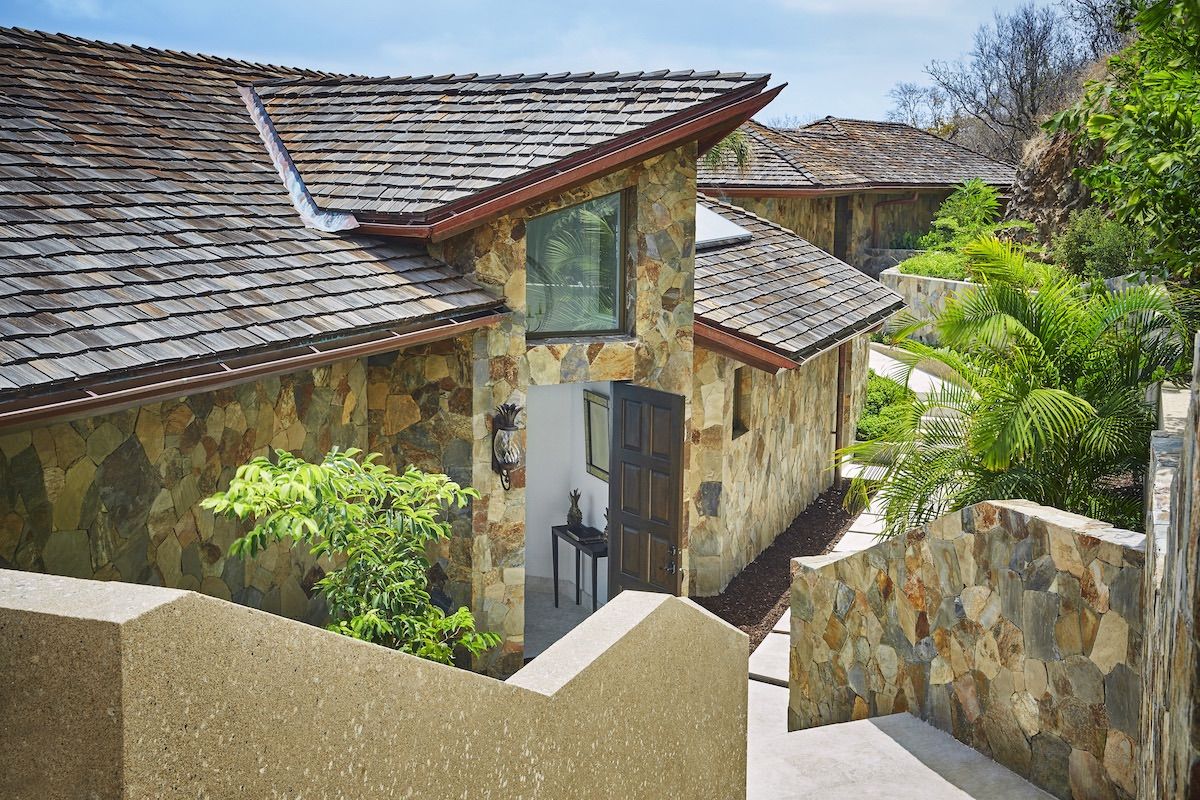 Reef House villa photo.
