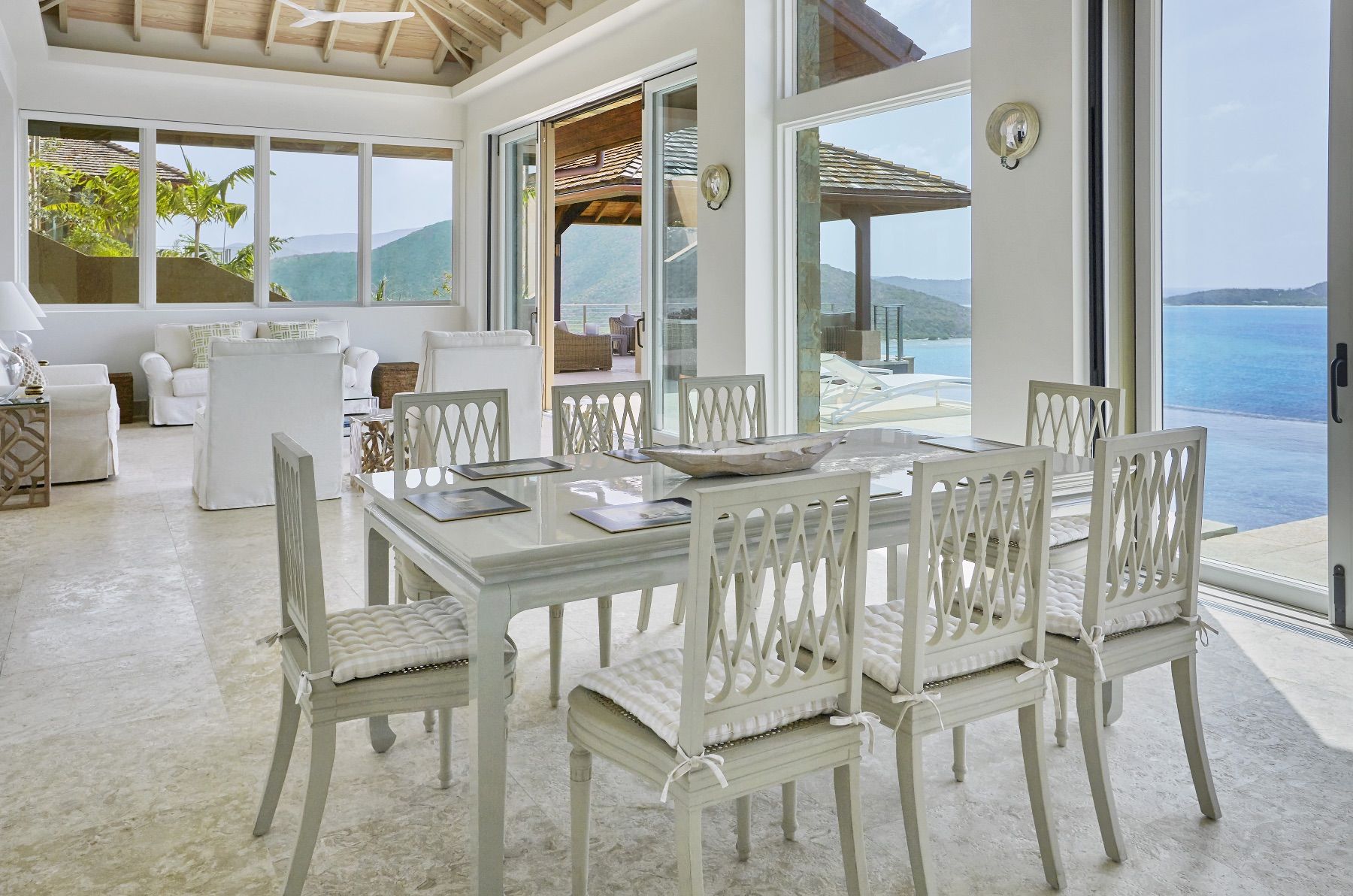 Reef House villa photo.