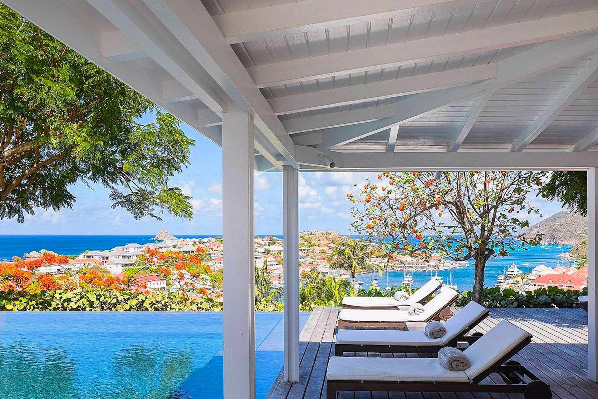 Patio and sun deck pool area