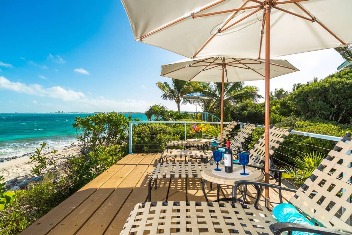 Beachfront sun deck